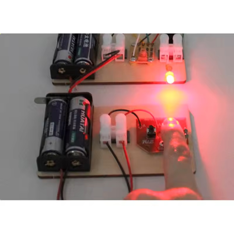 Modèle de machine télégraphiqu - Volcano Experiment Kit avis et prix